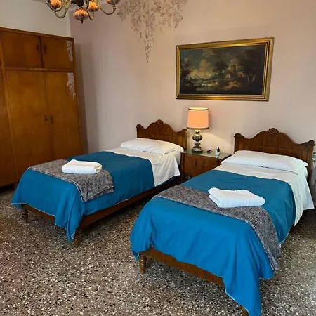 Guest house The Upper House Venice