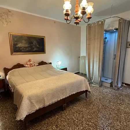 Guest house The Upper House Venice